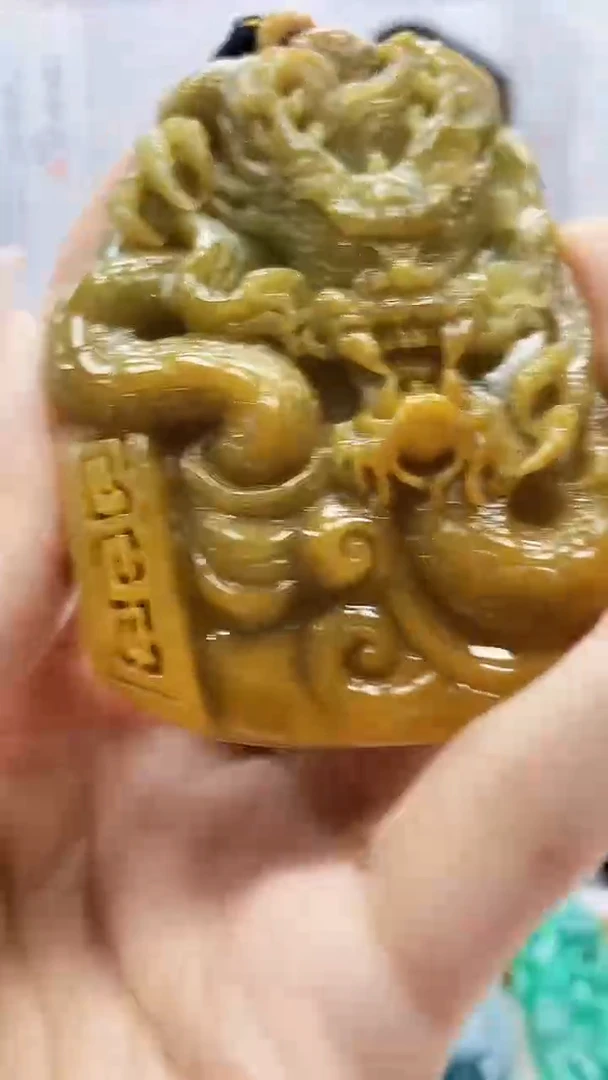 未镶嵌定制翡翠5060ty-毛货挂件195