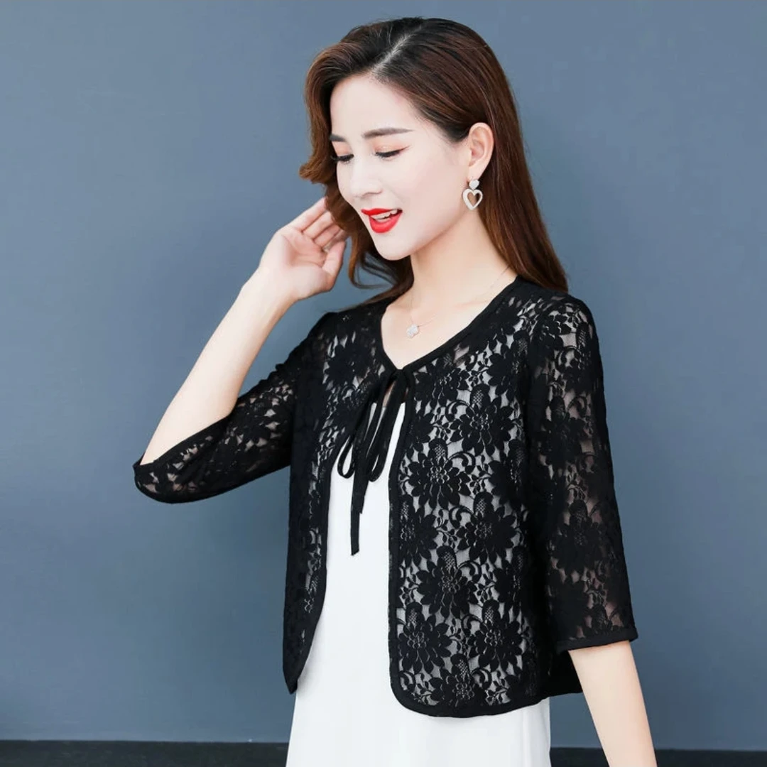 【直播专享】2025夏季外搭披肩蕾丝女宽松显瘦大码镂空防晒短款百搭