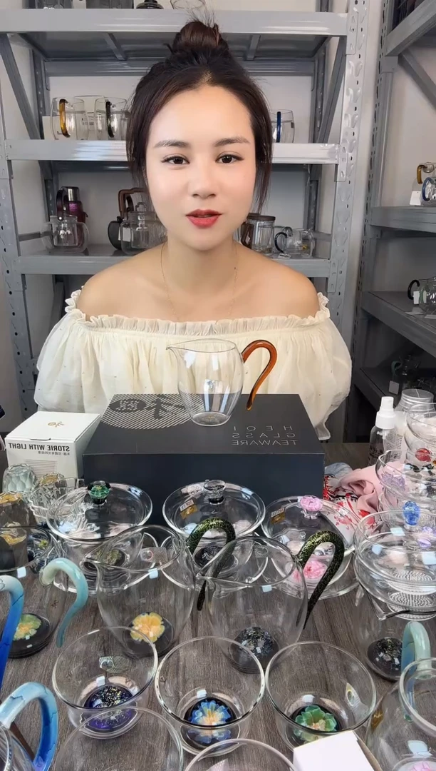 水晶玻璃无盖款禾器 怡然公道杯 琥珀色