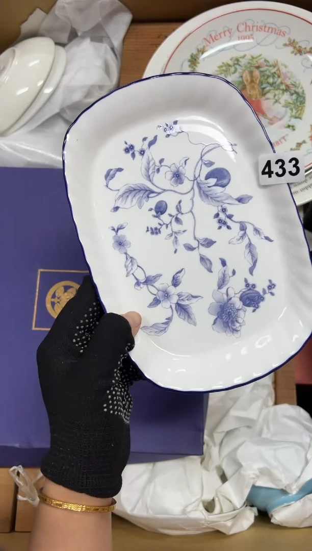 瓷片L**y433中古商品谨慎参拍