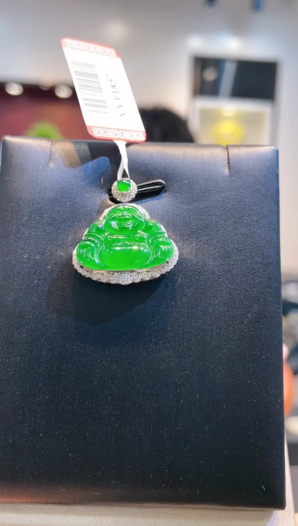 【闪购商品】翡翠颈饰18K金镶嵌A26天然A货翡翠吊坠