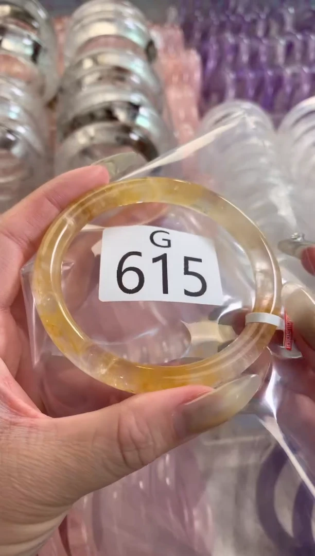 未镶嵌珠宝半成品水晶?**二615-62