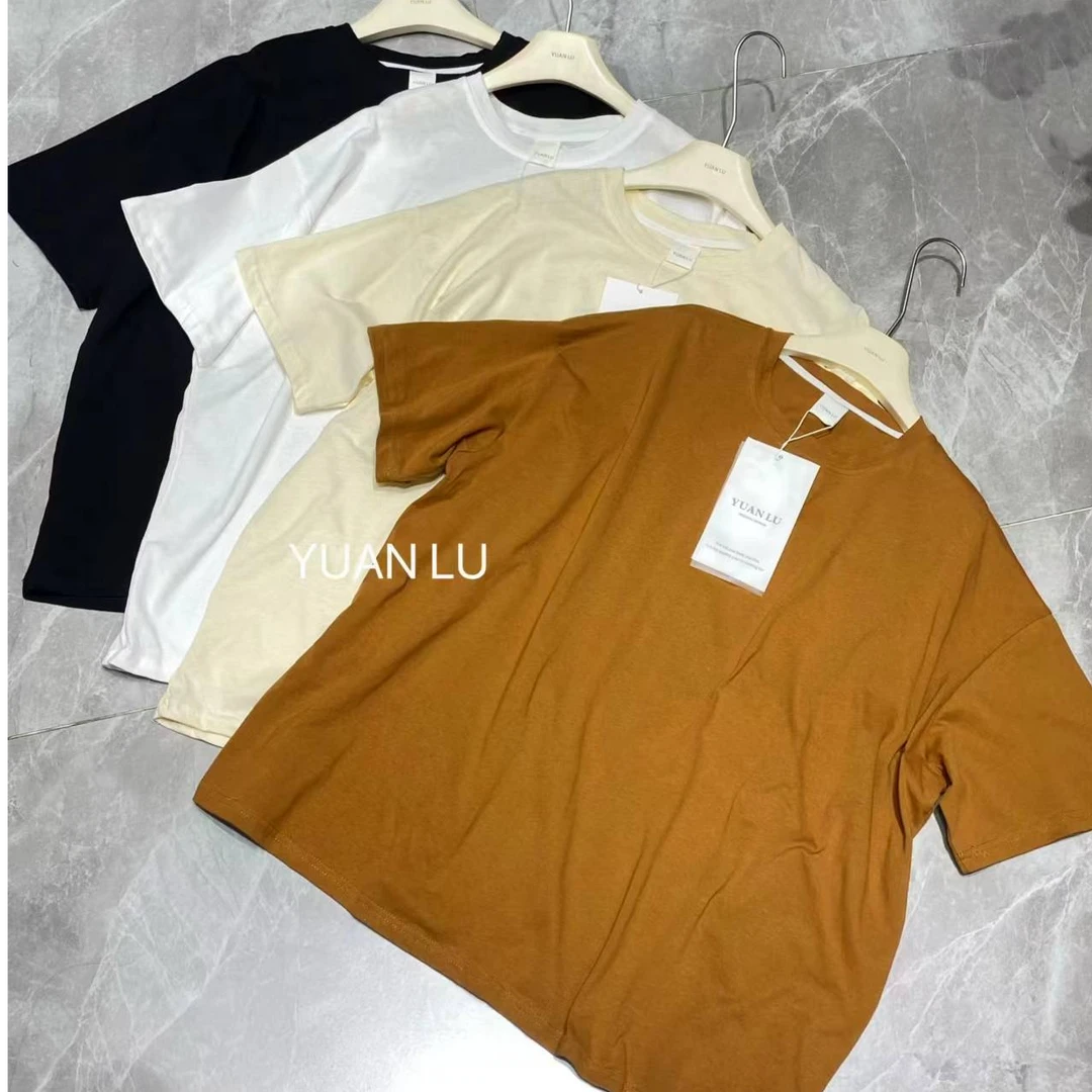 纯色搭配T恤 DY3483