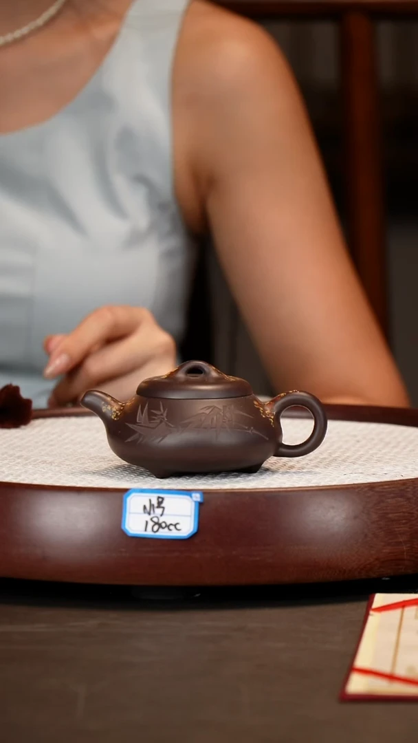 茶壶紫砂【张彩萍】黑墩头汉棠石瓢（小号）180CC