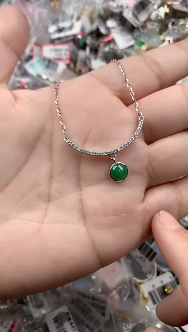 银S925镶嵌戒指翡翠888    4