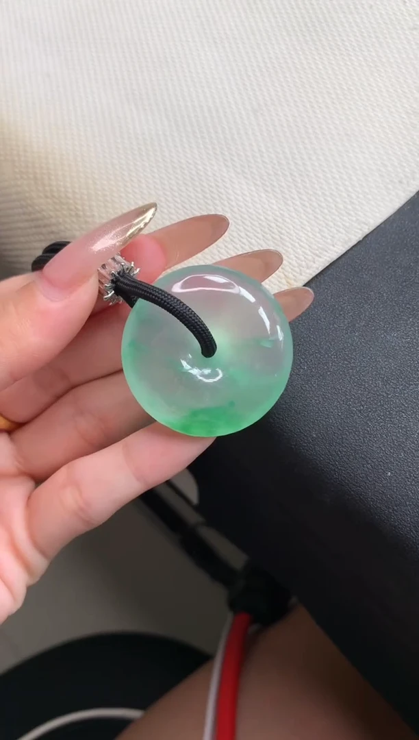 颈饰未镶嵌翡翠松**布无美颜滤镜7天无理由