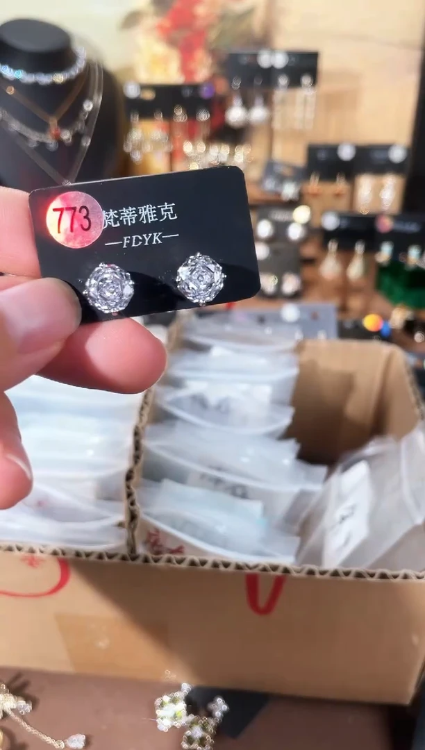合金925银锆石梵773
