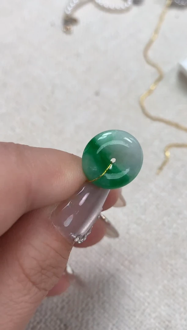 【闪购商品】翡翠吊坠(不含链)未镶嵌平安扣