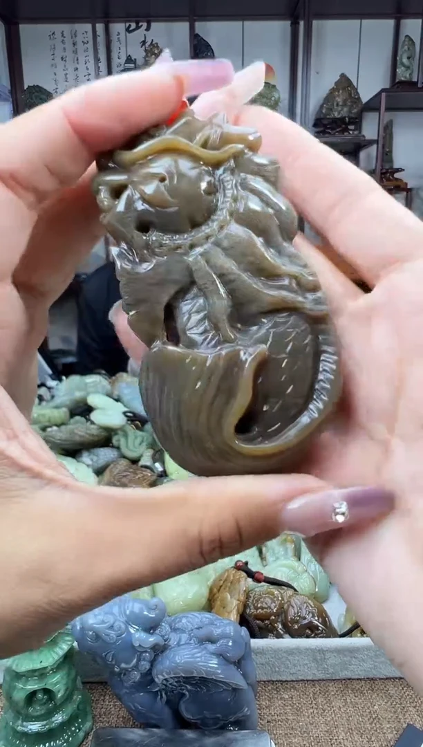未镶嵌和田玉把件1