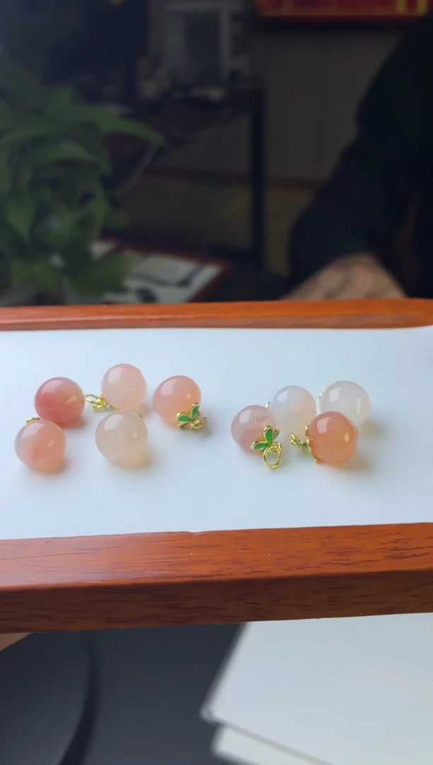 合金颈饰玛瑙/玉髓天然玛瑙吊坠 多样性发一