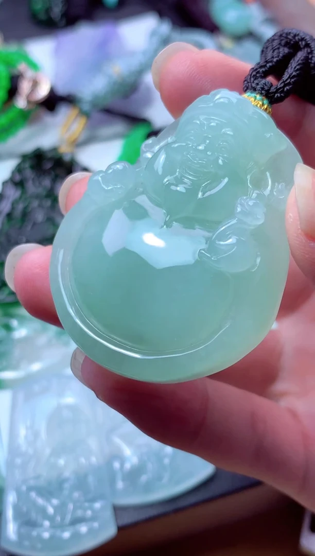 翡翠未镶嵌颈饰天然翡翠A货