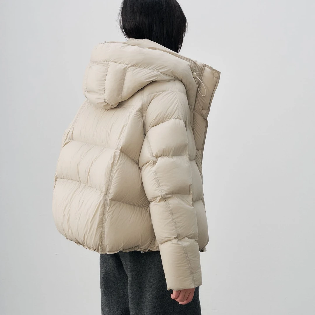 2025新款冬季安心绒云拉链设计感时尚连帽宽松加厚羽绒服