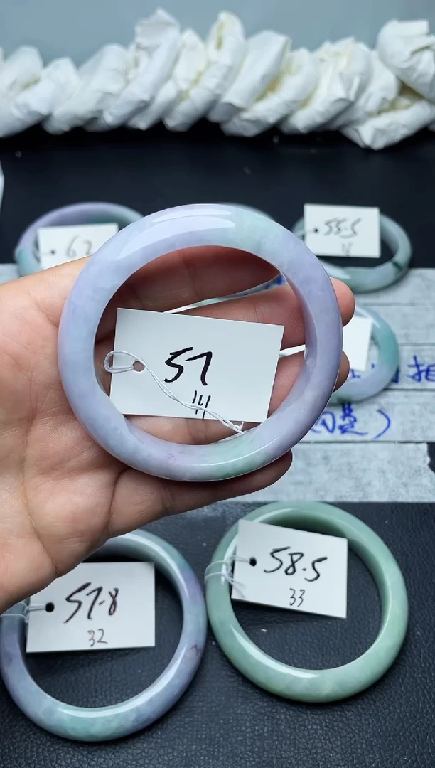 未镶嵌手镯翡翠41