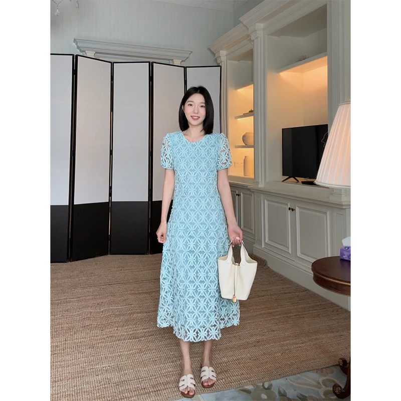 郭九九呢 法式气质盘花镂空蕾丝泡泡袖圆领显瘦连衣裙 G925Q08904