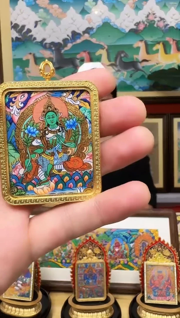 吊坠绿妈妈-热贡纯手绘周毛