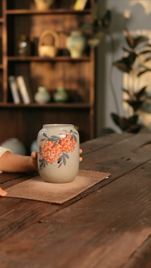 摆件25-49高18口8误差2无孔