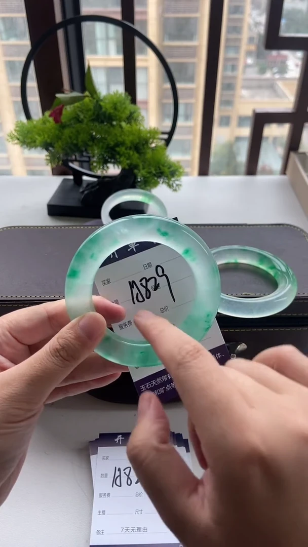 艳*一物一拍  专拍链接