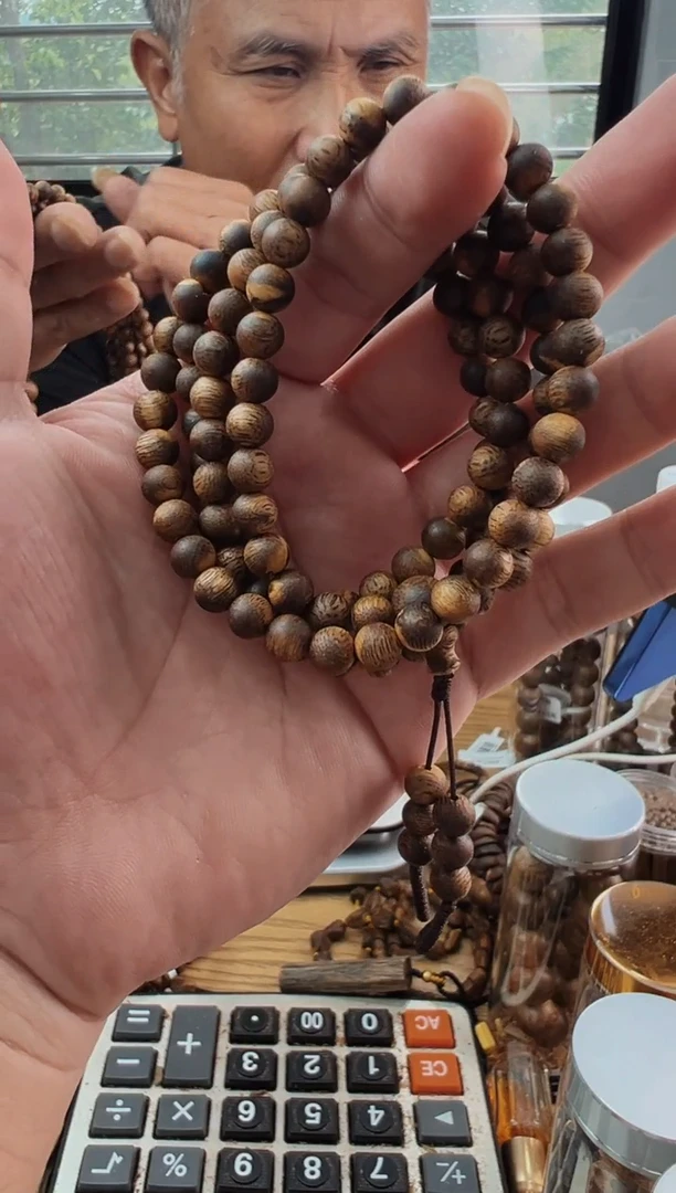 沉香手串九九沉06圆珠多圈13克多样性发一