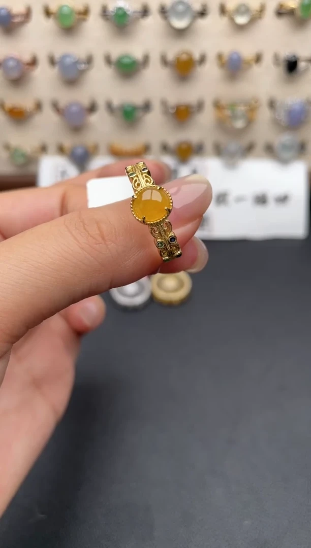 银S925镶嵌戒指翡翠一物一证一礼盒