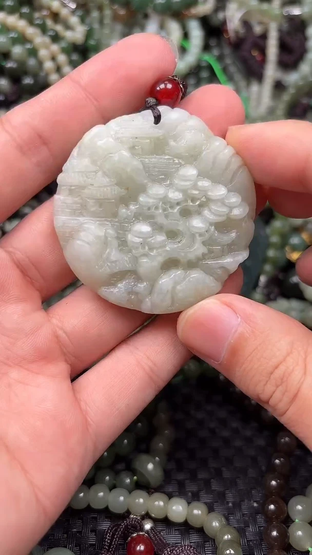 颈饰未镶嵌和田玉1