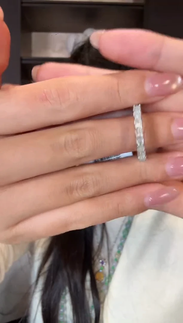 银S925镶嵌戒指翡翠小**?93