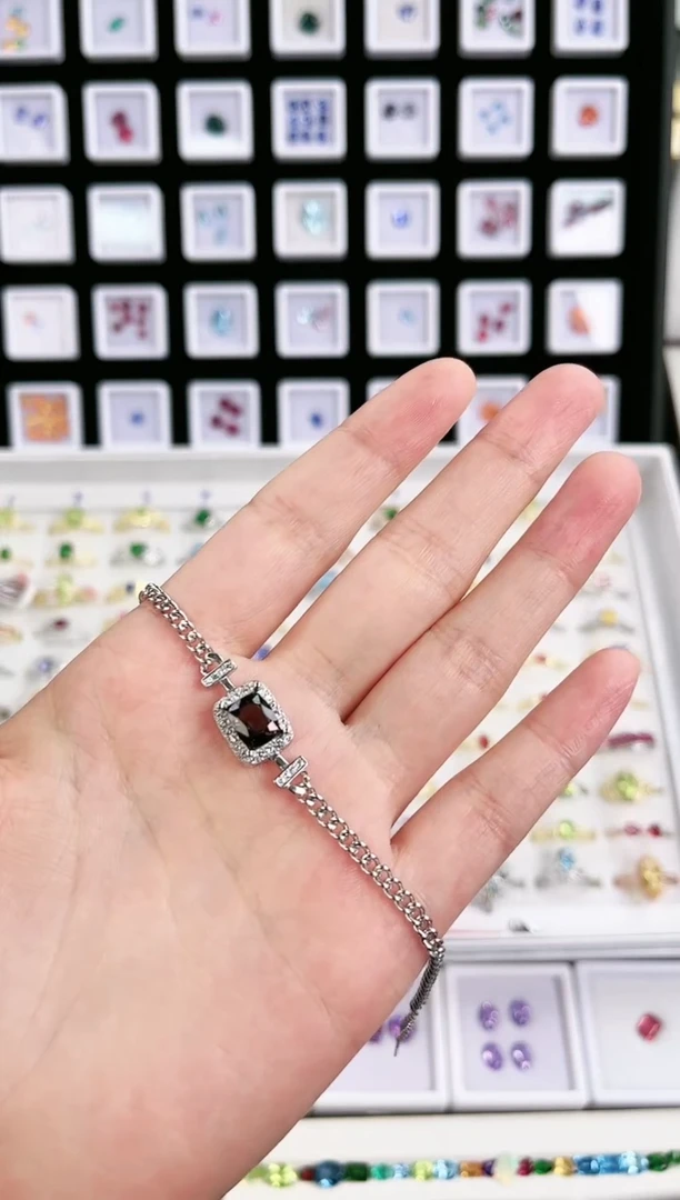 手链银S925镶嵌尖晶石h330