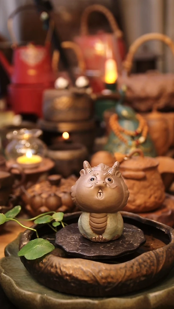 其他龙宝宝1个，不含壶承