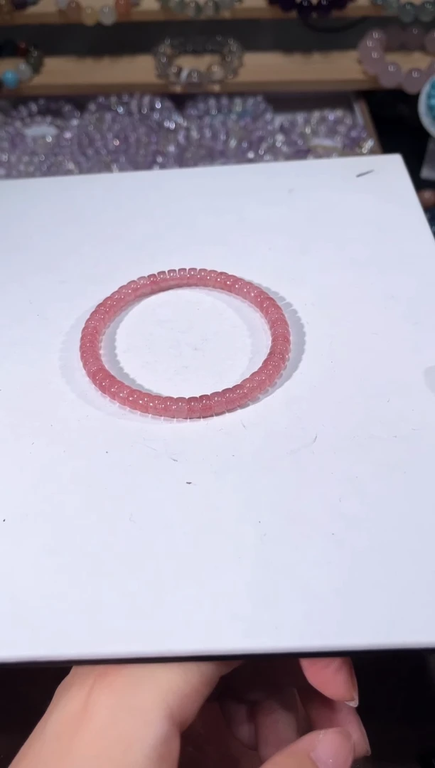 石英质玉手链未镶嵌A851草莓晶盘切手链多样性发一