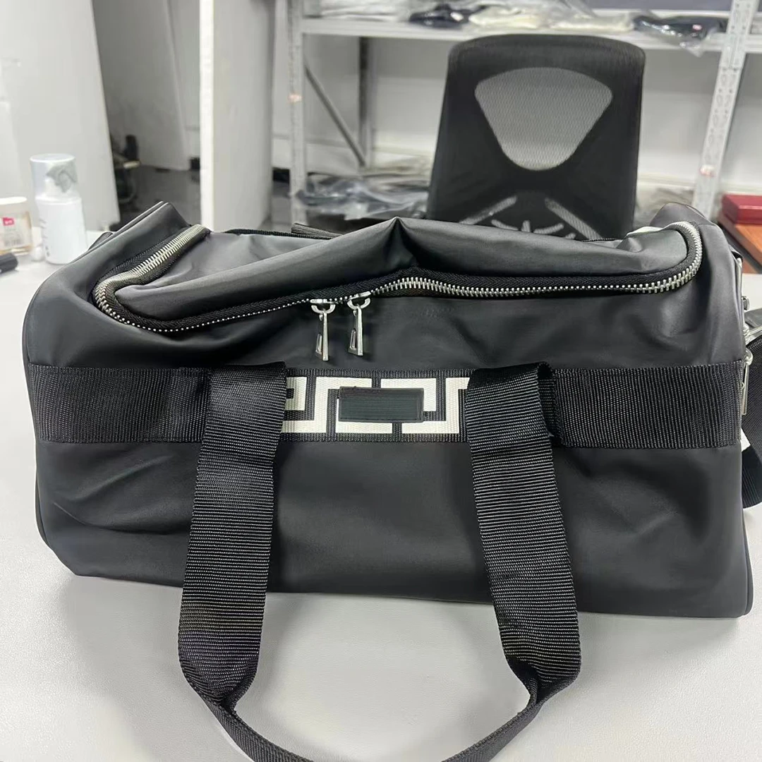 【机哥推荐】运动商务健身包旅行包 FS22