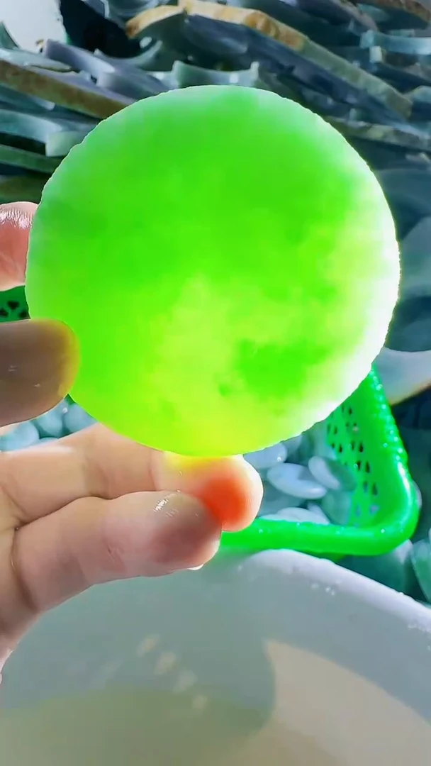 翡翠裸石缅甸翡翠A货文9746