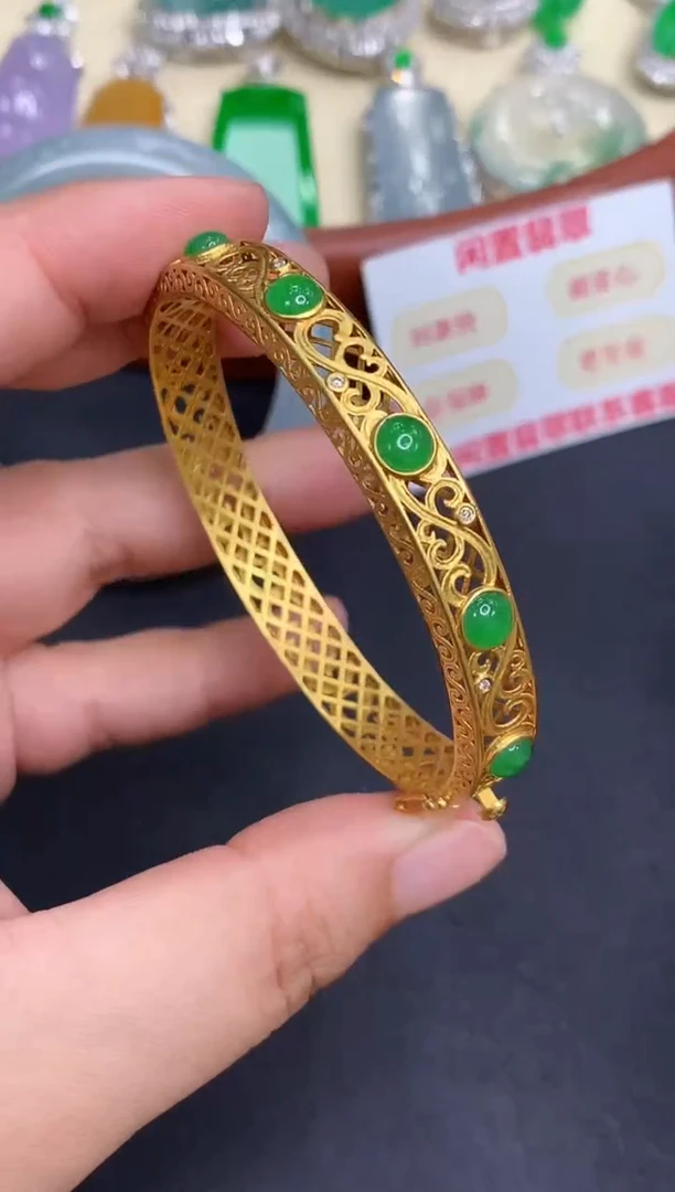 18K金镶嵌手镯翡翠580-中国好珍宝