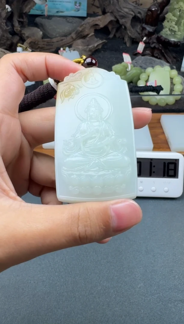 颈饰未镶嵌和田玉1