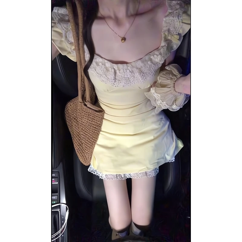 淡黄色连衣裙女短款包臀裙子夏日绝美独特漂亮掐腰短裙2025小个子