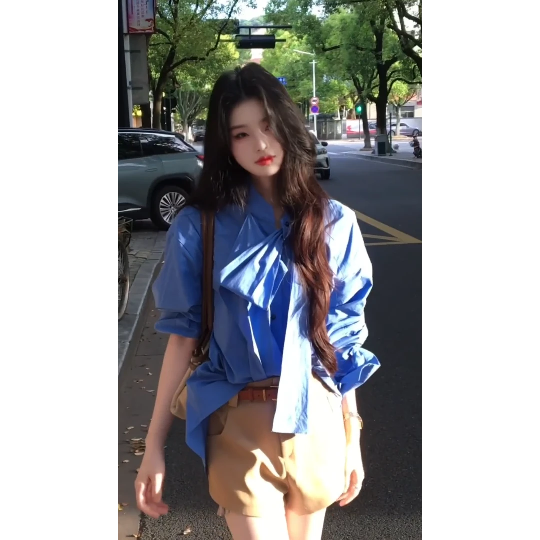 MARIE.COCO韩系轻职风穿搭一整套女蓝色蝴蝶结系带衬衫卡其色短裤