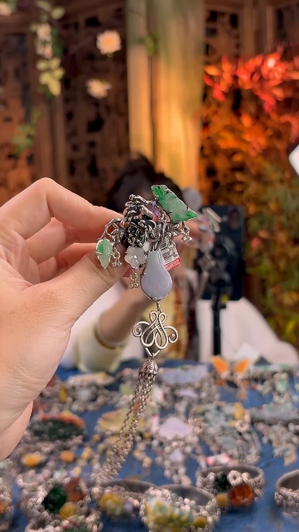 银S925镶嵌挂件翡翠胸针