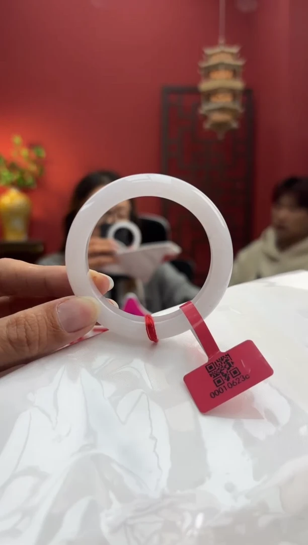 未镶嵌手镯翡翠翡翠手镯1