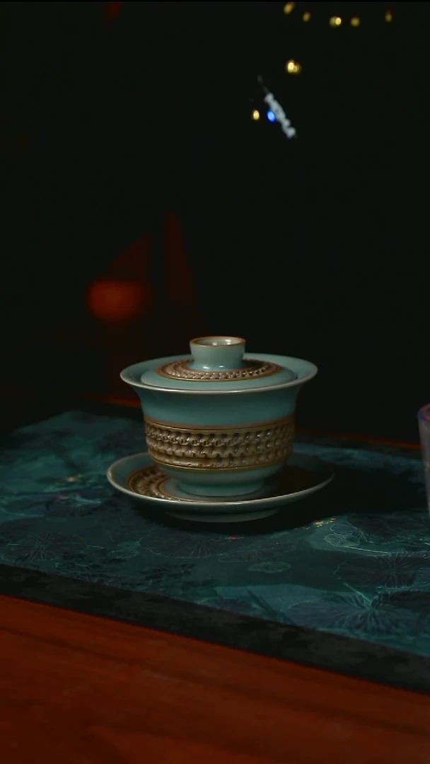 元宝盖碗 跳刀 支钉  开片 一级品 150毫升