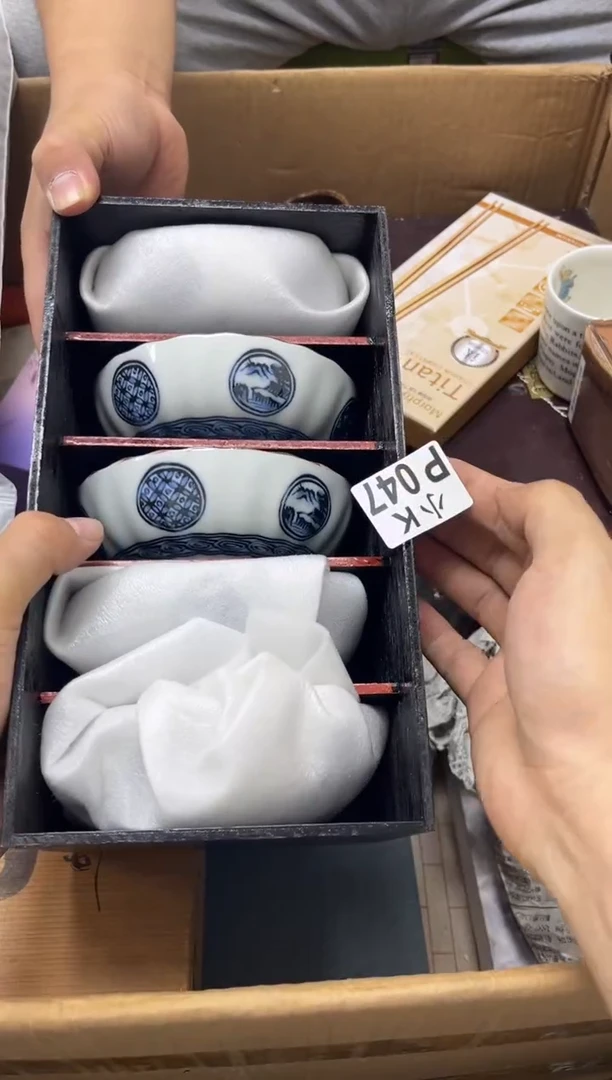 瓷片?****Y047MOMOKO爱多美AT OMY