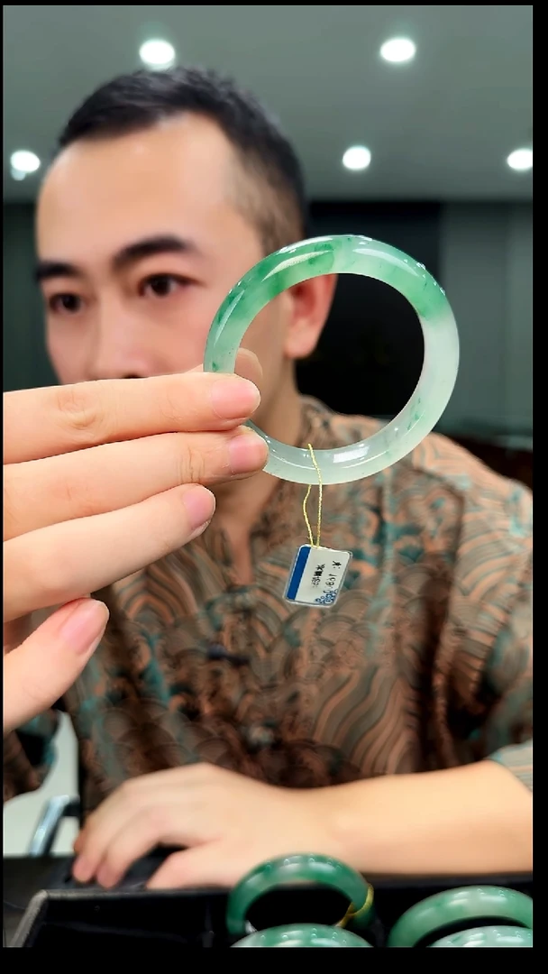 未镶嵌手链石英质玉56