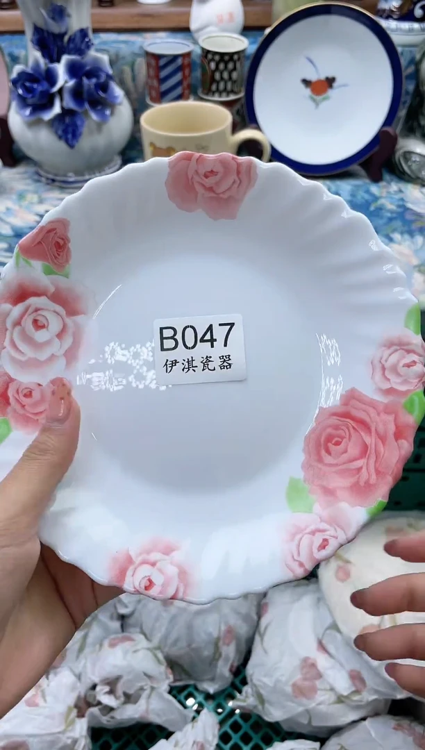 瓷片影*          B047