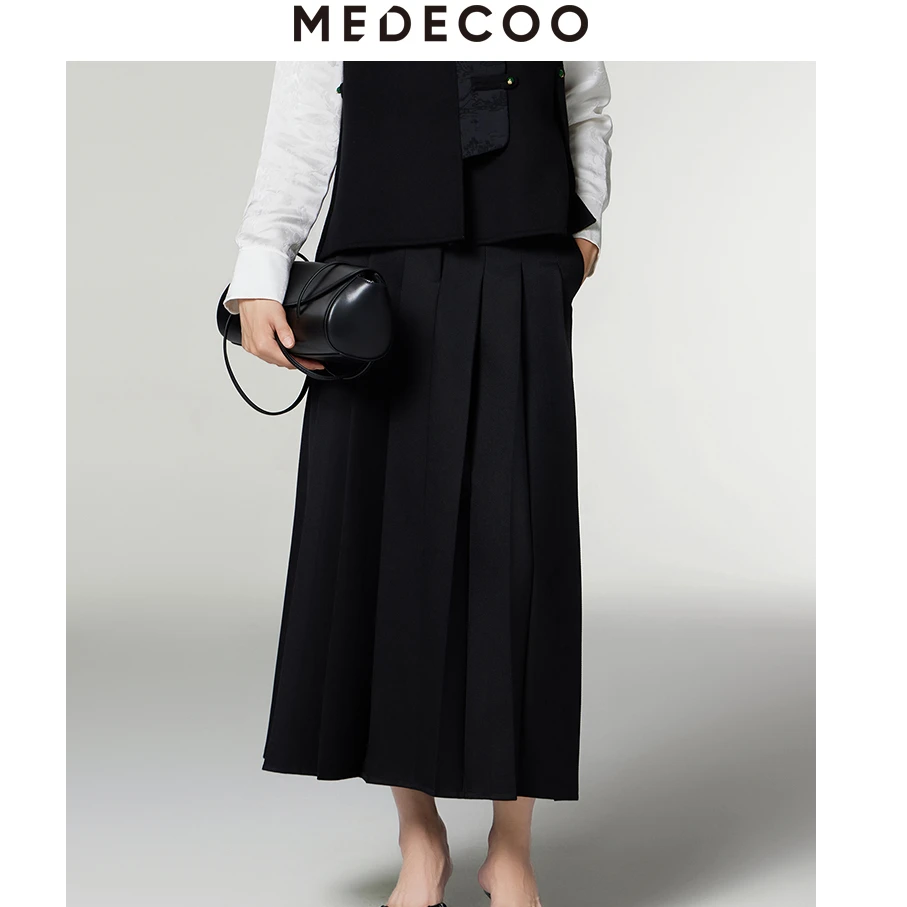 MEDECOO/墨蒂珂【星线好物】A字百褶设计显瘦感半身裙MID70205