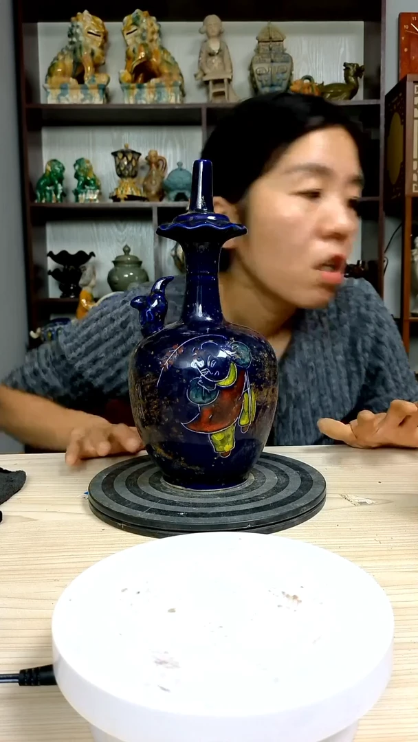 经典精美复古风格瓷器