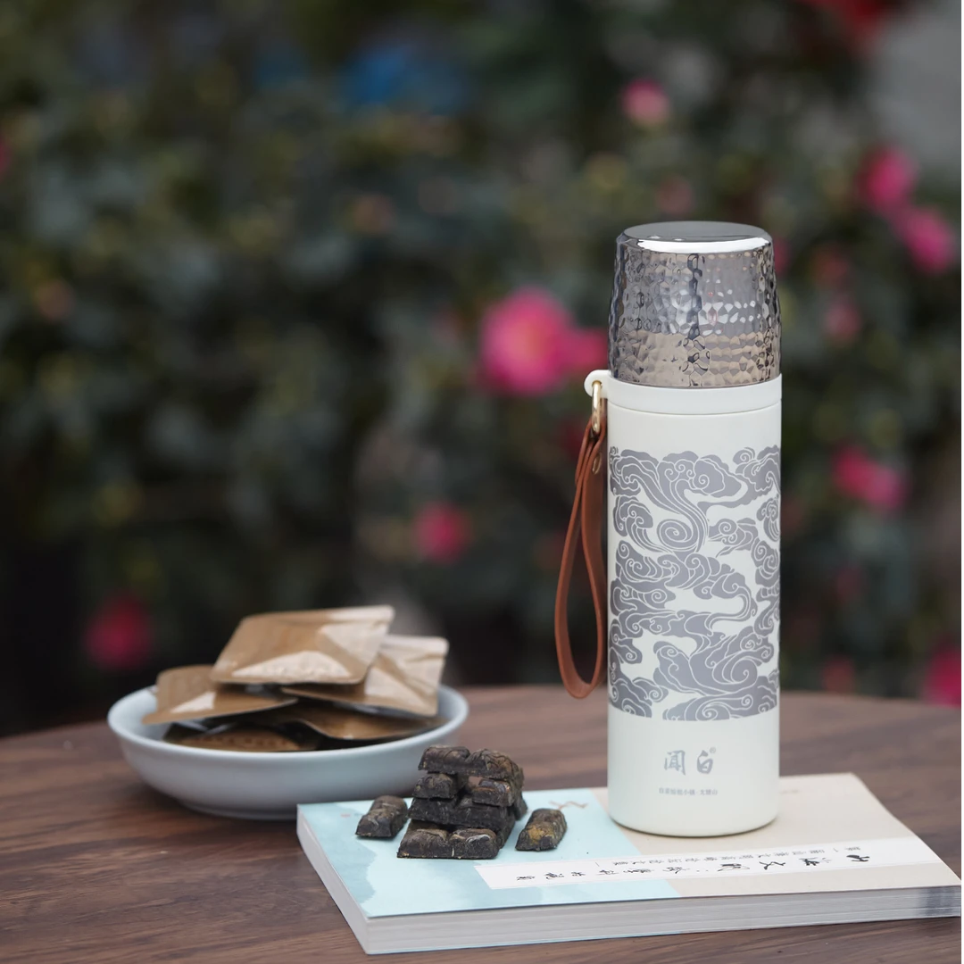 重磅小金砖白茶.2016年春秋拼配寿眉