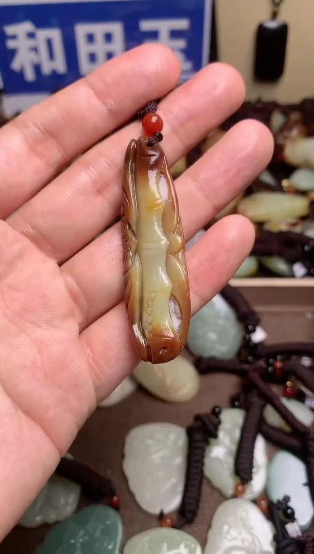 【闪购商品】和田玉颈饰未镶嵌1