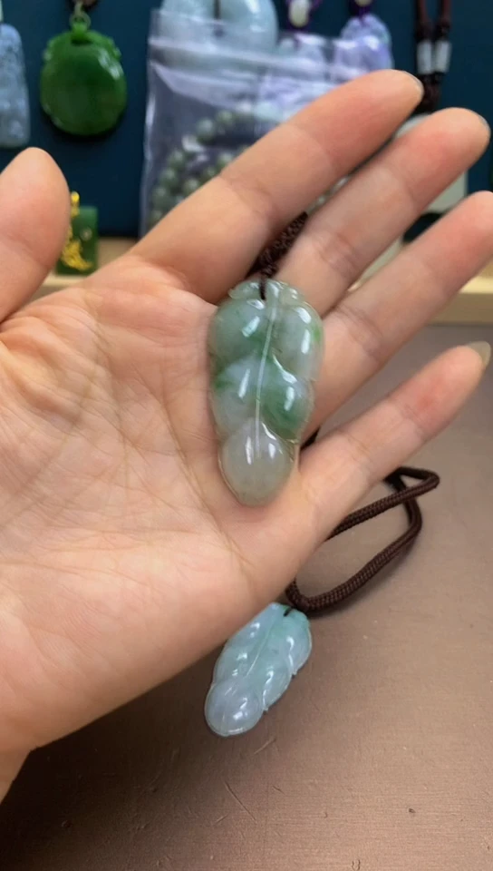 颈饰未镶嵌翡翠翡翠叶子吊坠