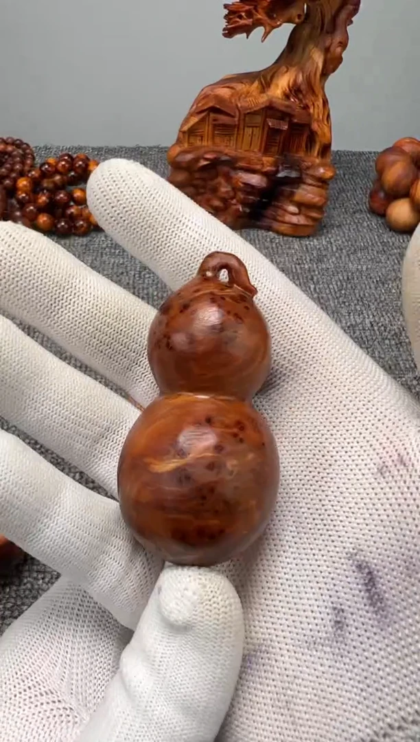 【闪购商品】柏木（崖柏）瘤疤葫芦