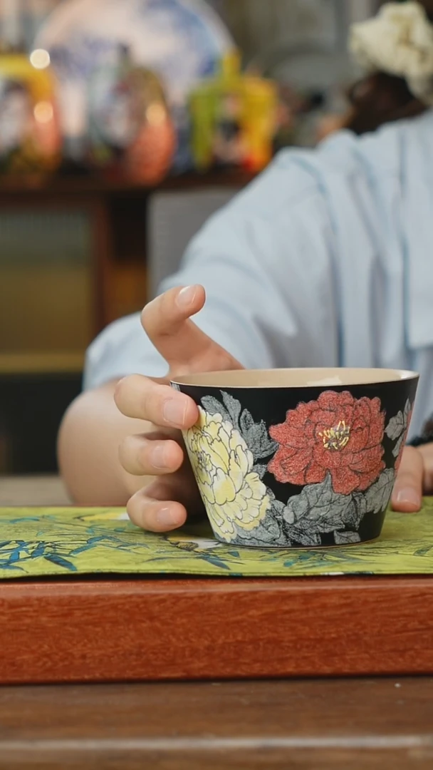 摆件景德镇釉下手绘陶瓷茶具，咖啡杯