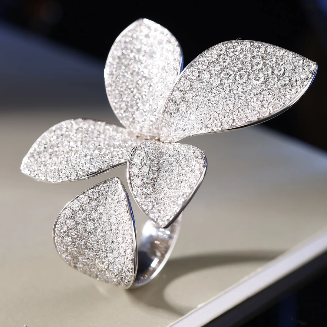18K金满钻大号花花戒指 CZ