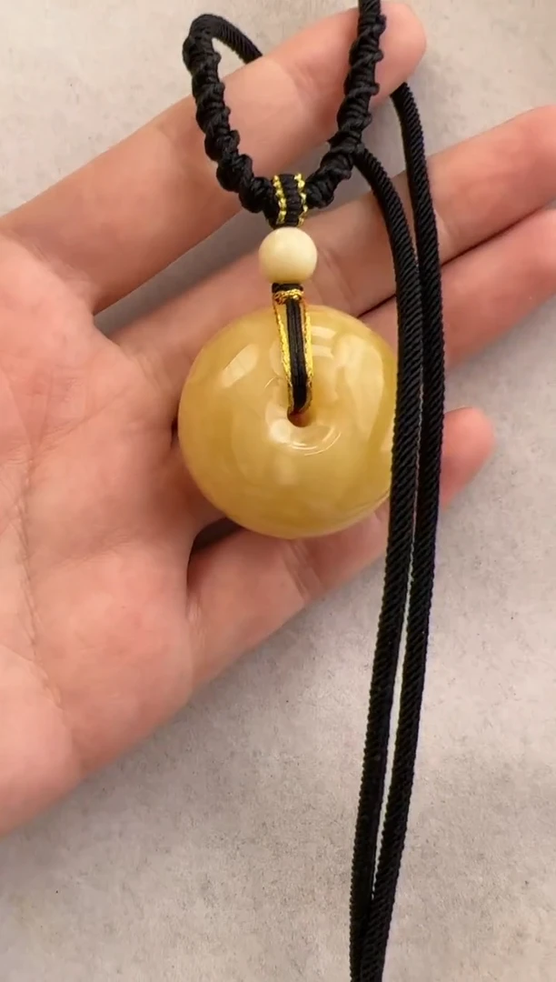 【闪购商品】琥珀裸石未镶嵌10120092-吊坠