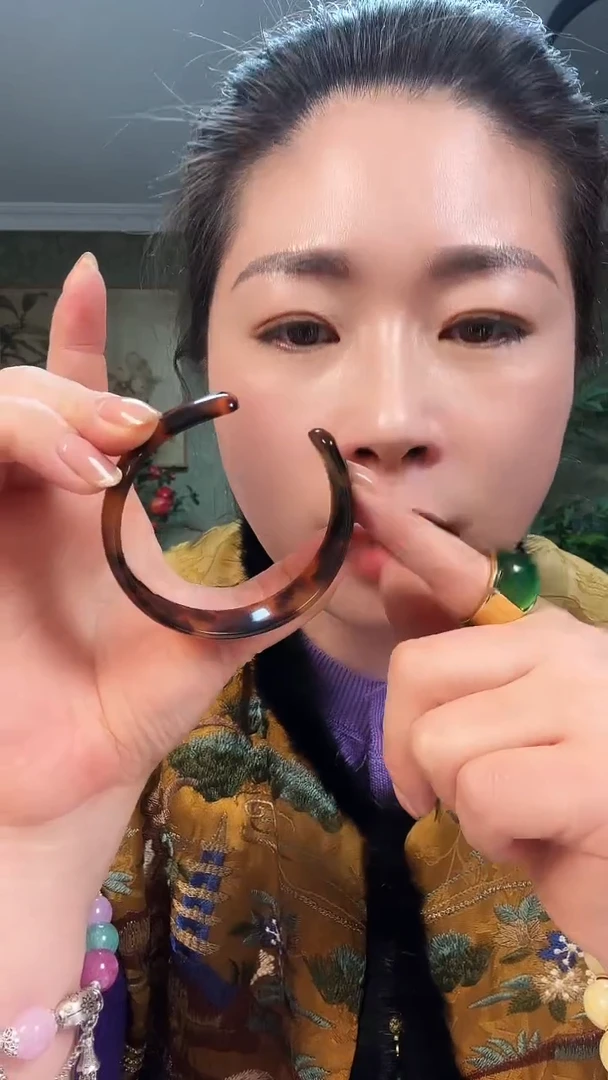 【闪购商品】树脂制品0000000T202